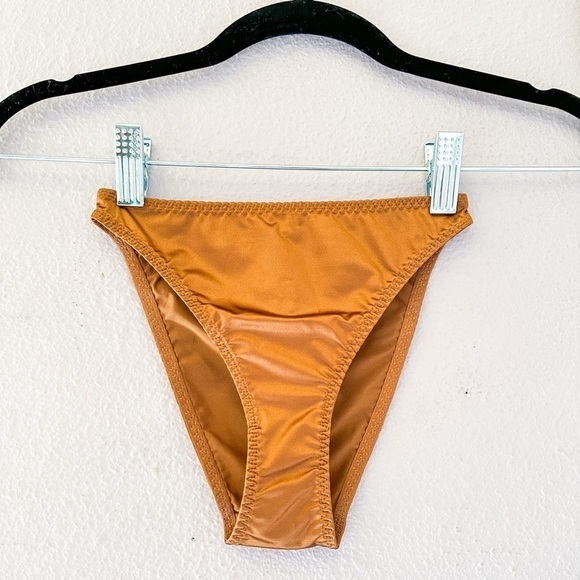 SKIMS Bralette and Undie Set Size XXS - Picture 4 of 5